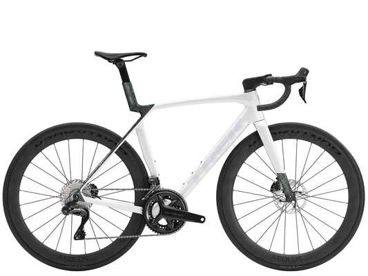 Madone SL 7 ML Gloss Crystal White/Matte Deep Smoke