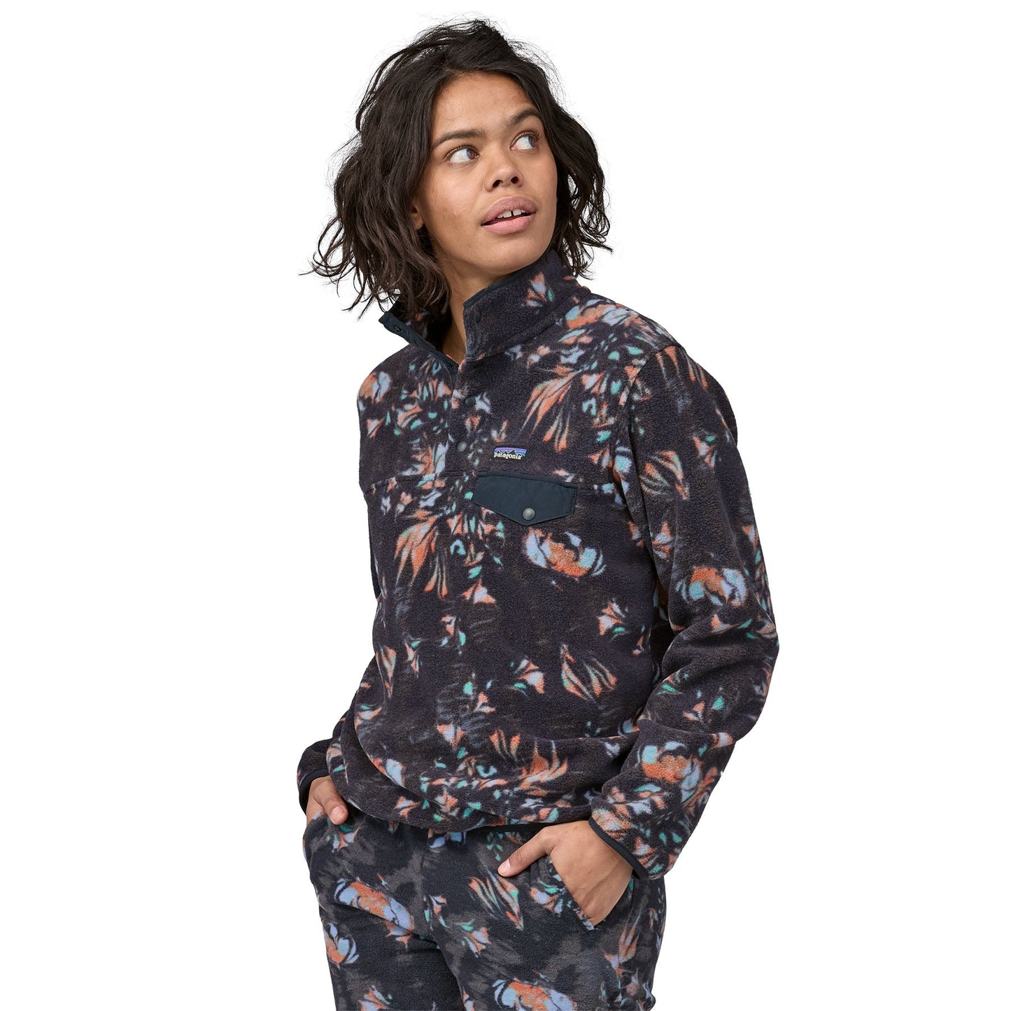 Patagonia W's Lightweight Synchilla Snap-T Fleece Pullover - DQ